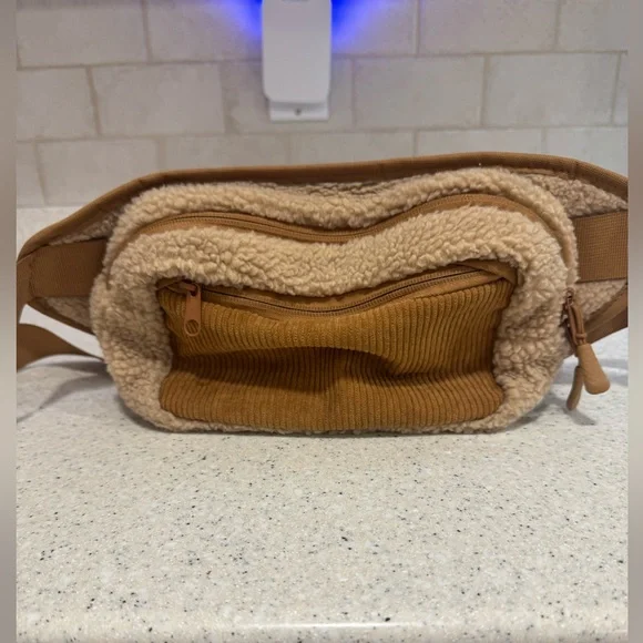 Tan and Cream Women's Fanny Pack Crossbody - Picture 2 of 8